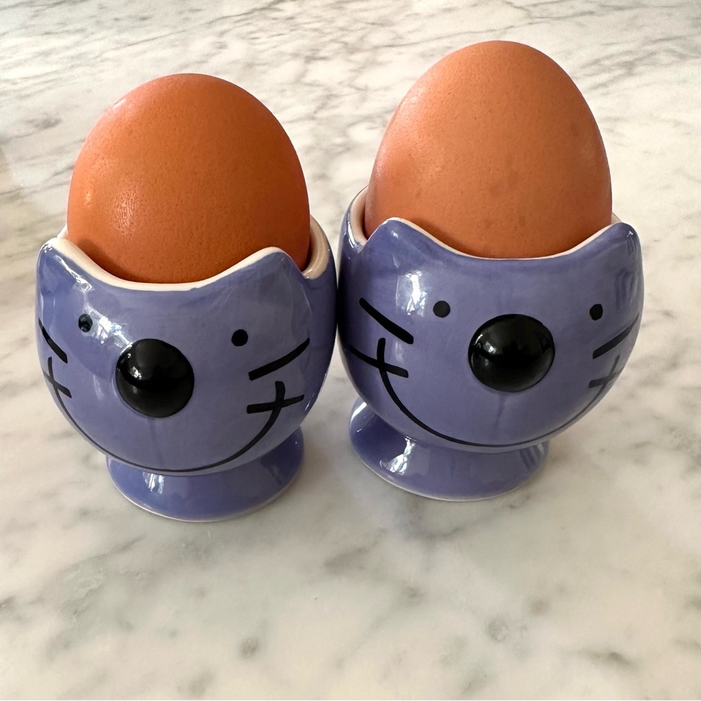 NWT Pasabahce Playful Cat Ceramic Boiled egg cup holder Set of 2